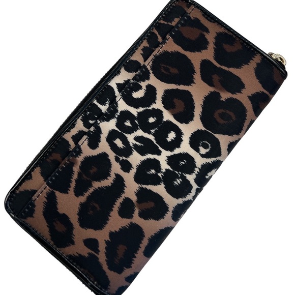 KATE SPADE Leopard Nylon zippy wallet - Picture 4 of 10